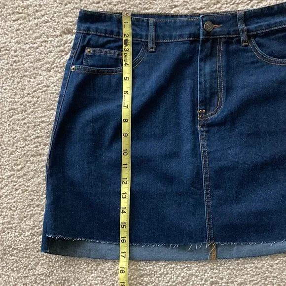 Raw Edge Denim Skirt - Picture 11 of 11